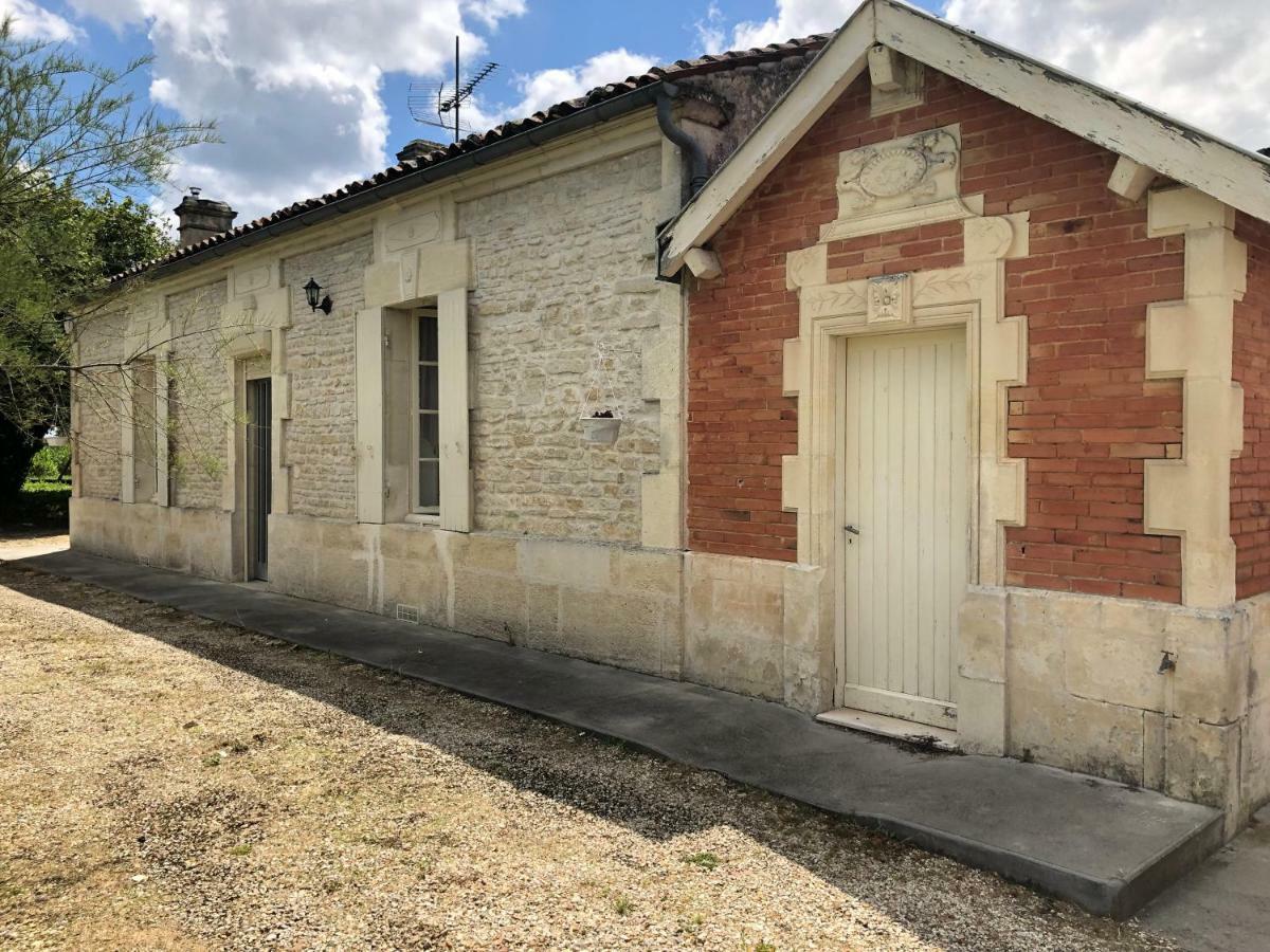 Villa Chez Lysette à Mesnac Extérieur photo