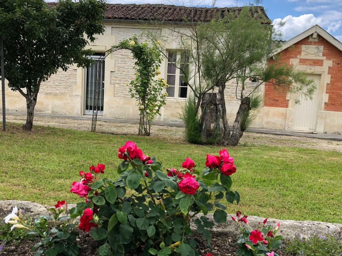 Villa Chez Lysette à Mesnac Extérieur photo